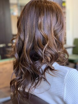 ヘアメイク オブジェ(hair make objet) レイヤースタイル