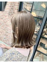 オーガニック アトリエ 大宮(organic+atelier)&nbsp;20代30代40代大人かっこいいハイライトブリーチ無造作ミディ