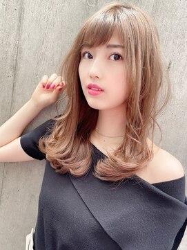 アルケー ヘアアンドヘッドスパ 錦糸町南口店(arche Hair&head spa) 大人かわいい/レイヤーロング/グレーベージュ/前髪パーマ/錦糸町