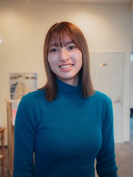 カラン(caran) 肩上ロブ+明るめグレージュ【@hair_mazda】