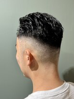 スタンドバーバー 柏(STAND BARBER)&nbsp;ダークアッシュ/アッシュブラック/カルマパーマ/ベリーショート