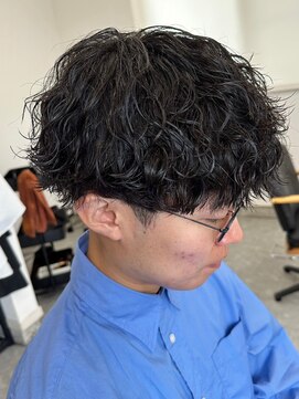 フゥ 宇都宮(FeU) 波巻きパーマメンズパーマメンズヘアツーブロックツイストパーマ