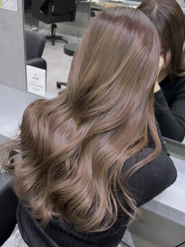 エリーツ 表参道(elyts) アッシュベージュ