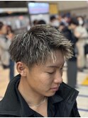 ホワイトメッシュツイストパーマ
