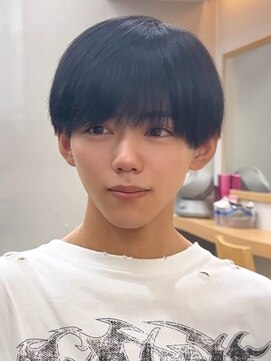 ナチュラル 渋谷(NATURAL) フェザーパーマ/スパイキーショート/サーフカール[メンズ/渋谷]