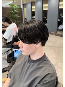 ビスポーク(BESPOKE) 毛流れニュアンスパーマ