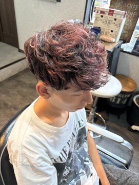 アルファースクーシー(a,scusi?) Pink!海外Boy風