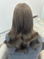 ラビス 浦和(Lovis)&nbsp;オリーブグレ／小顔に見せるヘア／ココアベージュ／黒髪カタログ