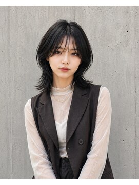 ピース バイ シータ(PEACE by CITA) 【アキヒロ】韓国小顔くびれミディアムレイヤー20代30代40代
