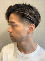 TENDER 川崎 MEN'S SALON【テンダー】【10月上旬NEW OPEN（予定）】&nbsp;685黒髪ハイライトメッシュサイドパート刈り上げセンターパート