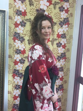 ヘアメイク プリンセス(Hair Make PRINCESS) サイドハーフアップ