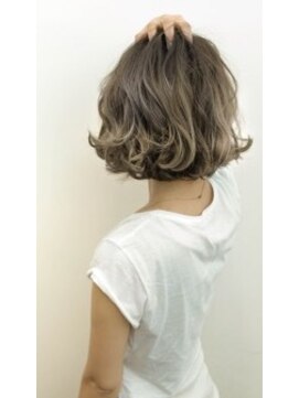 トルネード(TORNADO) 外国人風根元コントラスト＋ハイライトカラー　外国人風パーマ☆