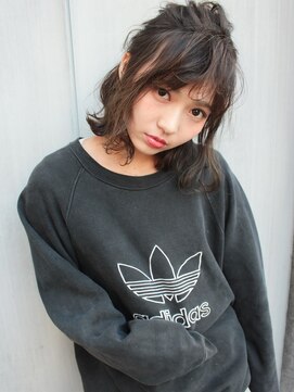 ジーテ(gite) おくれ毛たっぷりゆるアレンジ「横浜/髪質改善/縮毛矯正」