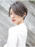 前下がりボブ ミルキーグレージュ☆