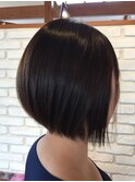 前下がりボブ