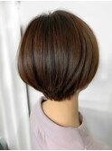 ショートボブ☆繊細な襟足と美フォルムで上品な仕上がりに