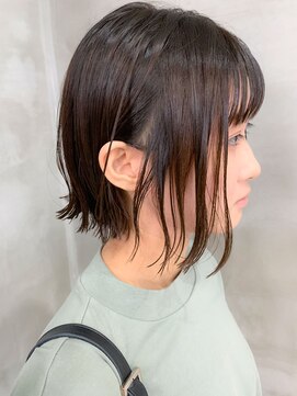 テトヘアー(teto hair) 切りっぱなしボブ、外ハネボブ、スリークボブ、アッシュブラウン