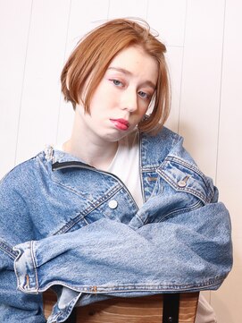 アイティー バイ アルバム 中野店(IT by ALBUM) 綺麗めショート_ハイライトカラーオリーブカラー_57470