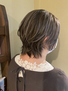 ゼン(Zen.) ハイライト×くびれショート