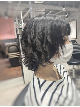 リーオオサカ(Lee Osaka) 【パーマ】ウルフスタイル/新出奈津樹