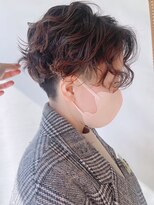 【morio原宿】刈り上げショート　くるくるパーマ　スパイラル
