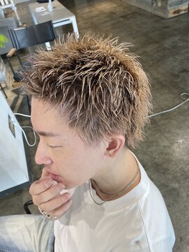 ザ オーダー(THE ORDER) スパイキーショートツイストスパイラルパーマ波巻きスパイラル