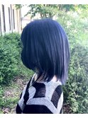 ネイビー#レイヤーカット#ミディアム#ブリーチ#ダブルカラー
