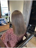 大人かわいいエギョモリミルクティーブラウン ひし形シルエット