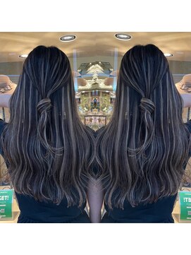 アンダーバーホワイト(_white) ハイライトブリーチ髪質改善トリートメントエクステ神戸三宮