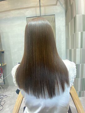 高難易度縮毛矯正 縮毛整形　手で乾かしただけ