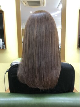 自然なストレートで地毛と錯覚する仕上がりが魅力の縮毛矯正◎理想のストレートヘアでツヤ髪を叶えます＊