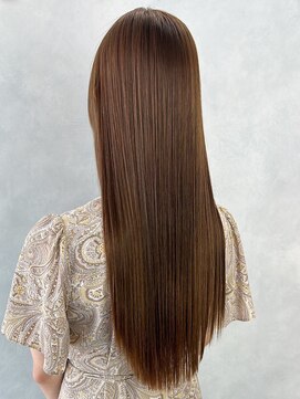 アイティー バイ アルバム 浦和店(IT by ALBUM) オリーブベージュロング韓国ヘアミルクティー_ba559542