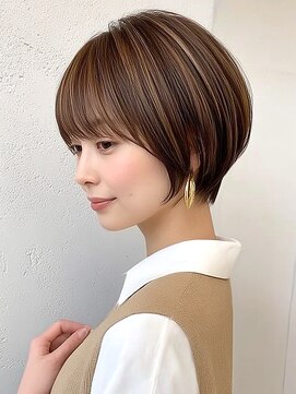 アビリタ(abilita) ショート 丸みボブ 美人ショート ベージュ 赤み消しカラー 40代