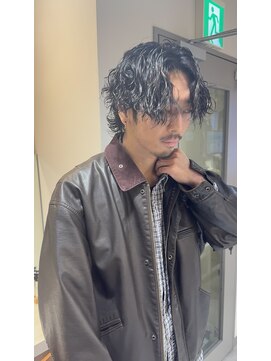 キャンバス バイ ネオリーブ 横浜西口(Canvas by neo.) 横浜★縦落ちツイストスパイラルパーマ