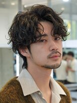フィフス 大分(fifth)&nbsp;大分シャドウパーマメンズカットラウンドマッシュセンターパート