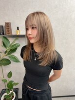 ニコ サガ(NIKO Saga) 佐賀/大人かわいいレイヤーカット/くすみカラー/ミルクティー