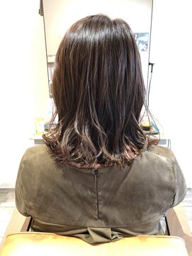 サスペンダーノート 荻窪(Suspender Note) 大人かわいい♪カジュアルハイライトボブ