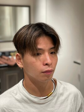 グリーディーフォックス 代々木(Greedy FOX) かき上げヘア/サイドパート/韓国マッシュ/フェードカット/代々木