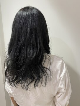 アリーズ シブヤ(ALLYS shibuya) ネイビーブラック　暗髪　イルミナカラー