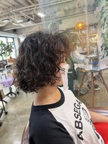 ビハインドザカーテン(BEHIND THE CURTAIN)&nbsp;ツイストスパイラル×ミディアムマッシュレイヤーパーマ