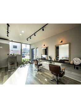 古賀◆マンツーマンで髪のお悩みから理想のスタイルなどヒアリング♪貴方だけのサロンタイムを過ごせます◎