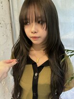 ノラ シンディ(NORA CYNDY)&nbsp;デザインカラーシャドウルーツカラー裾カラーレイヤーカット