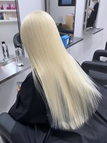 オニキス(ONYX)&nbsp;ブロンド金髪ハイライトグラデーションハイトーンカラー髪質改善