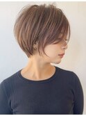 360度美しいシルエットの大人ショートヘア