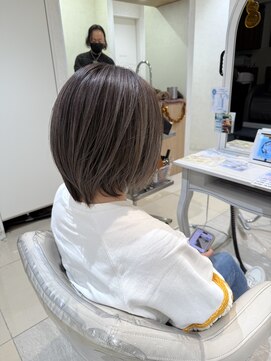 クレア 上大岡(CREA) 白髪ぼかしハイライト縮毛矯正ダブルカラー髪質改善30代40代50代