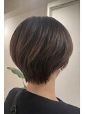 ショート×脱白髪染めカラー