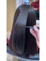 ブロッシー(blossy.)&nbsp;癖直し、縮毛矯正10代20代30代