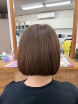ヘアーズ サエミ イチ・ゴカラーの出番です♪