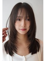 アビー(ABBEY4)&nbsp;顎下レイヤー、ミディアムレイヤー、ロングレイヤー、表参道