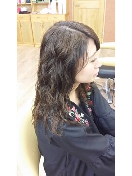 ヘアーメイクサーブ(hair make Serve) 外国人風パーマ